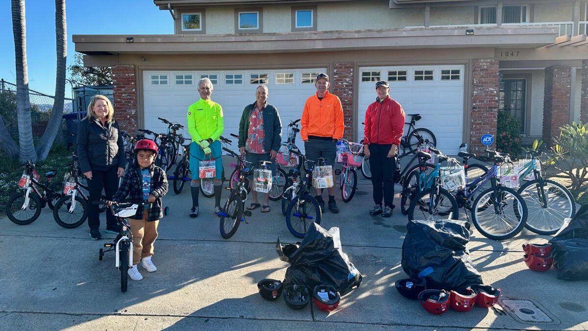 Del Sol Lions Club welcomes 2024 with Annual Holiday Bike Program - Vimarsana News