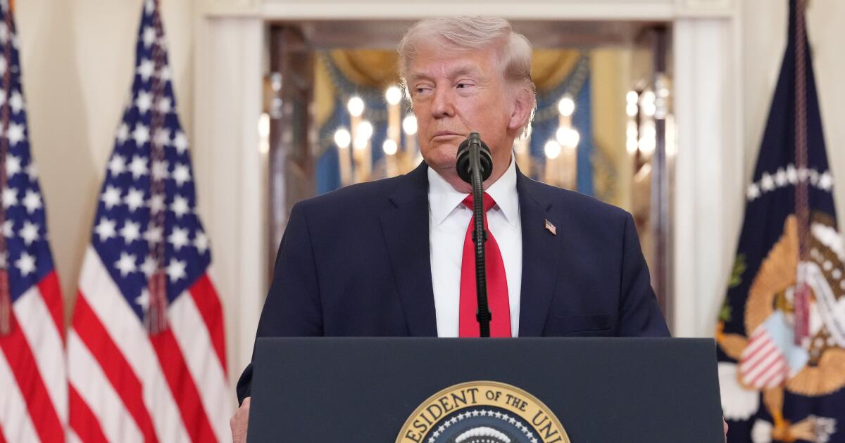 Trump veut stabiliser le sport universitaire et interdire les transferts