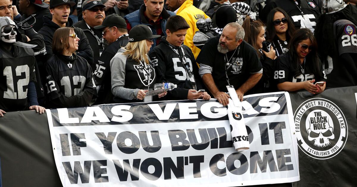 Raiders Fans To Send Airplane-Banner Message To Team Owner Mark
