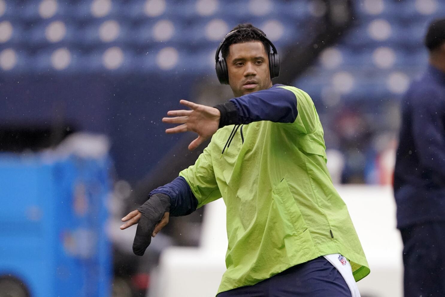 Seahawks QB Russell Wilson could miss matchup vs Packers in