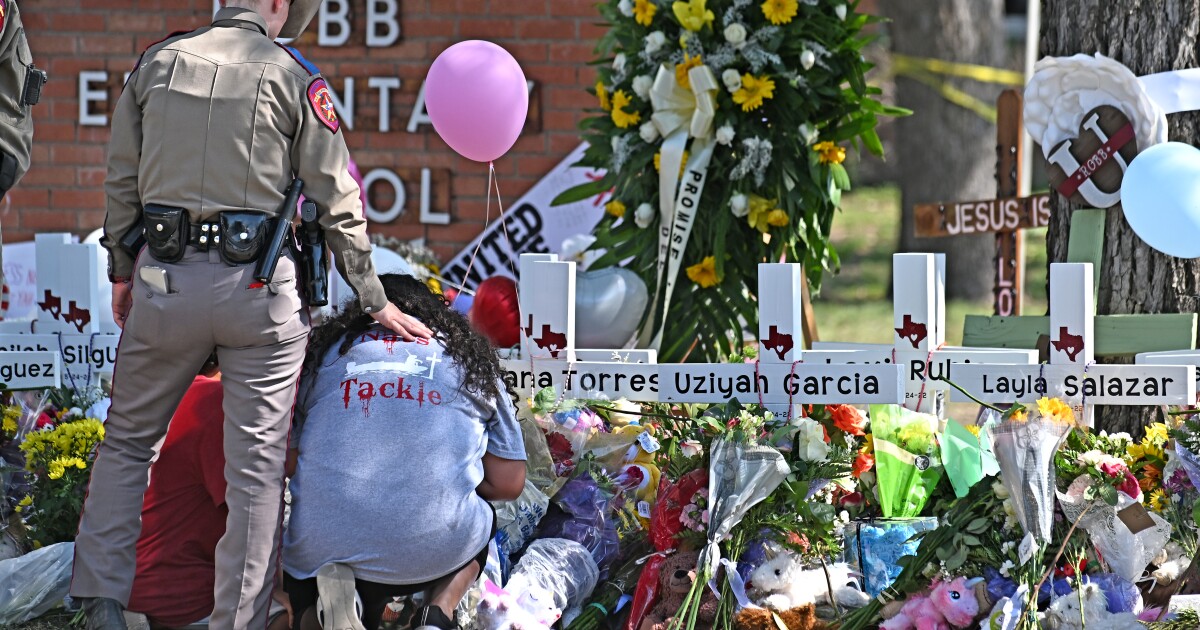 Police delays may have deprived Texas schoolchildren of lifesaving care, experts say Police delays may have deprived Texas schoolchildren of lifesaving care, experts say