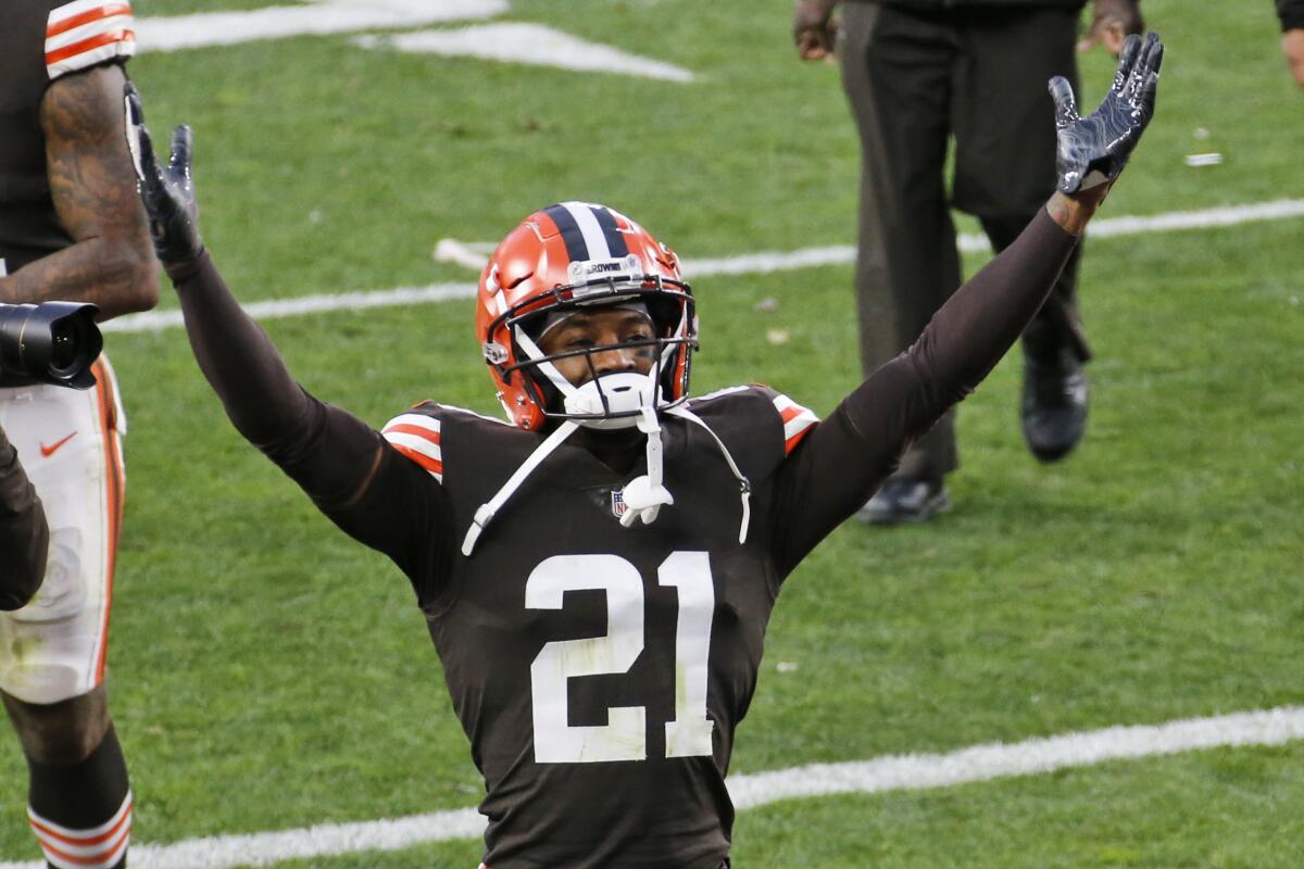 NFL: Browns to practice Friday; John Brown returns for Bills - Los Angeles Times
