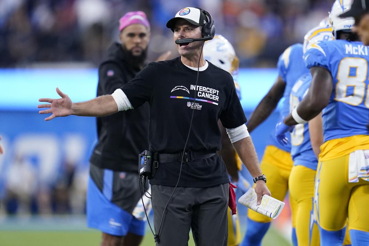 Chargers coach Brandon Staley reacts to a call during the first half against the Broncos.