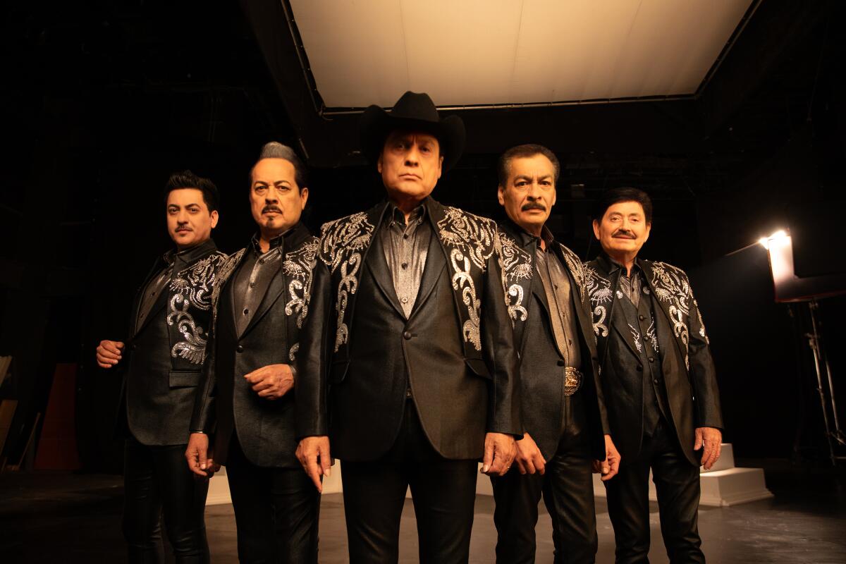 Los Tigres del Norte recibirán el galardón por su constante lucha