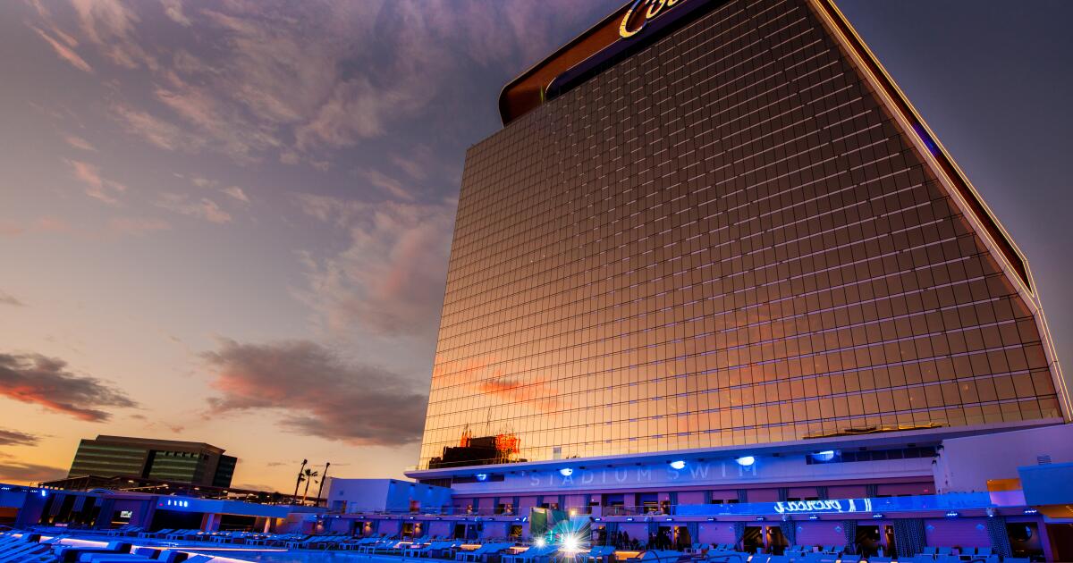 Las Vegas casinos, restaurants reopening soon, Casinos & Gaming