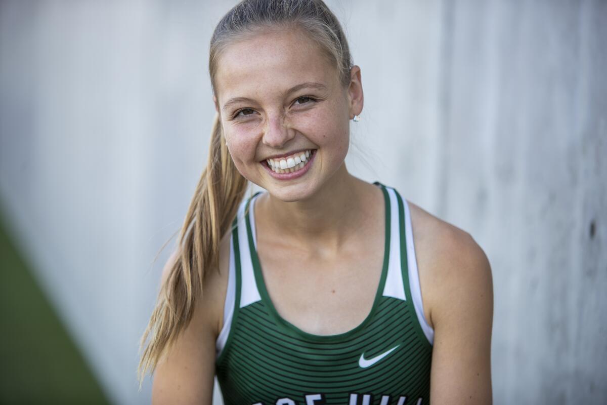 Kate Miller of Sage Hill ran a personal-best time of 18:54.1 and placed seventh in the CIF Southern Section Division 5 finals on Nov. 23, advancing to Saturday's CIF State meet.