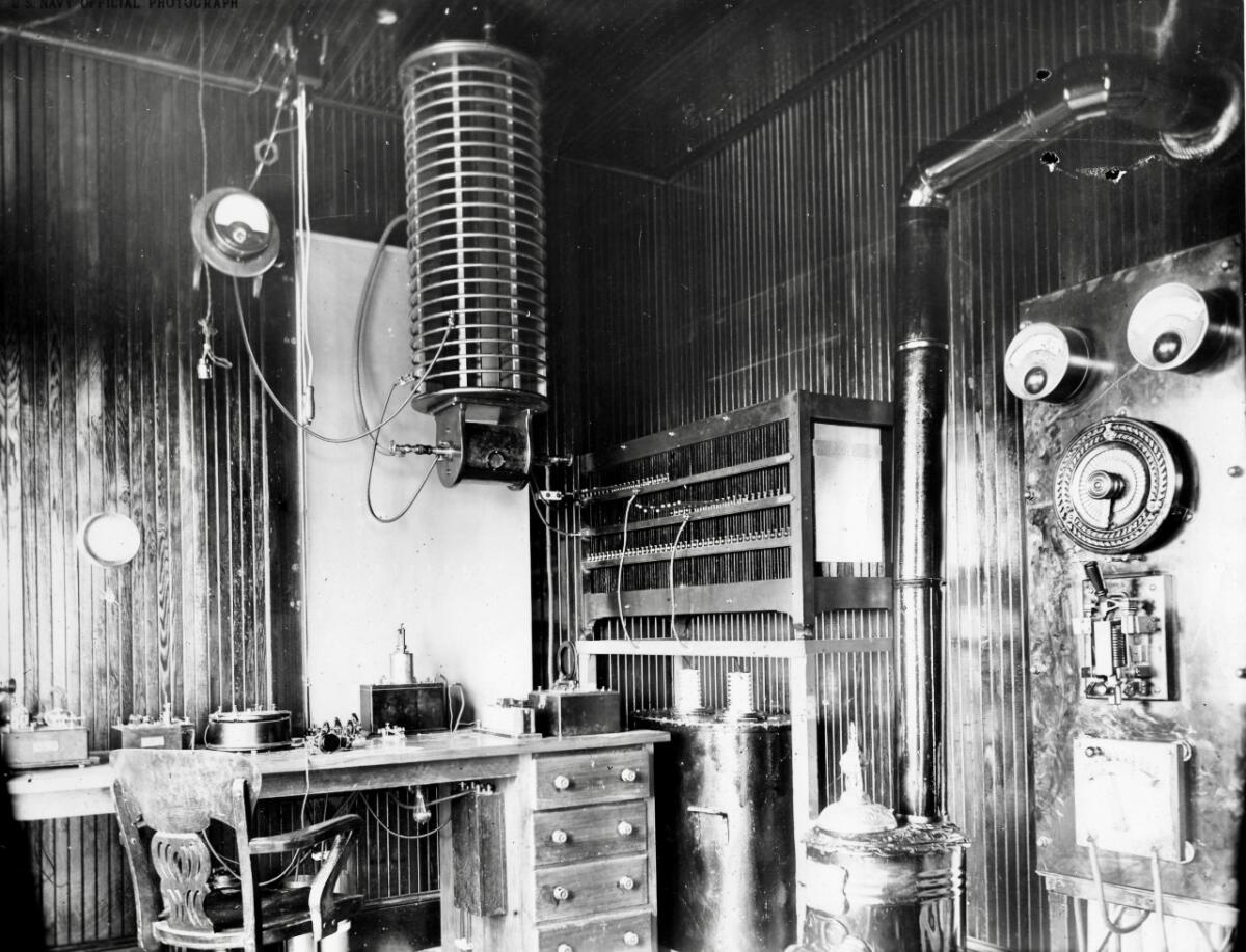 The operator’s desk and interior of the Point Loma wireless telegraph station in the early days.