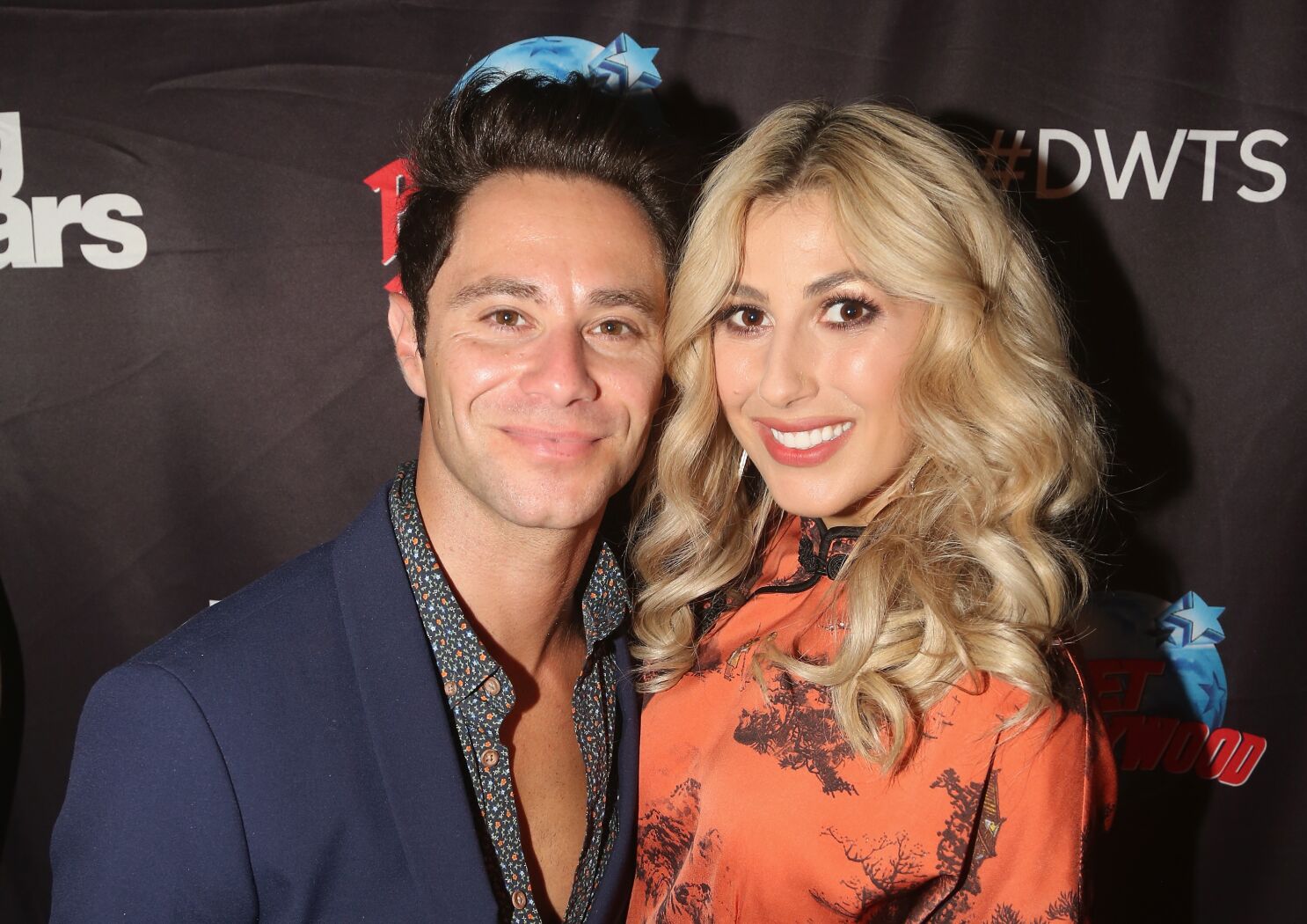Dancing With The Stars Pros Sasha Farber And Emma Slater Reportedly Separate Los Angeles Times Dancing With The Stars Pros Sasha Farber And Emma Slater Reportedly Separate Los Angeles Times