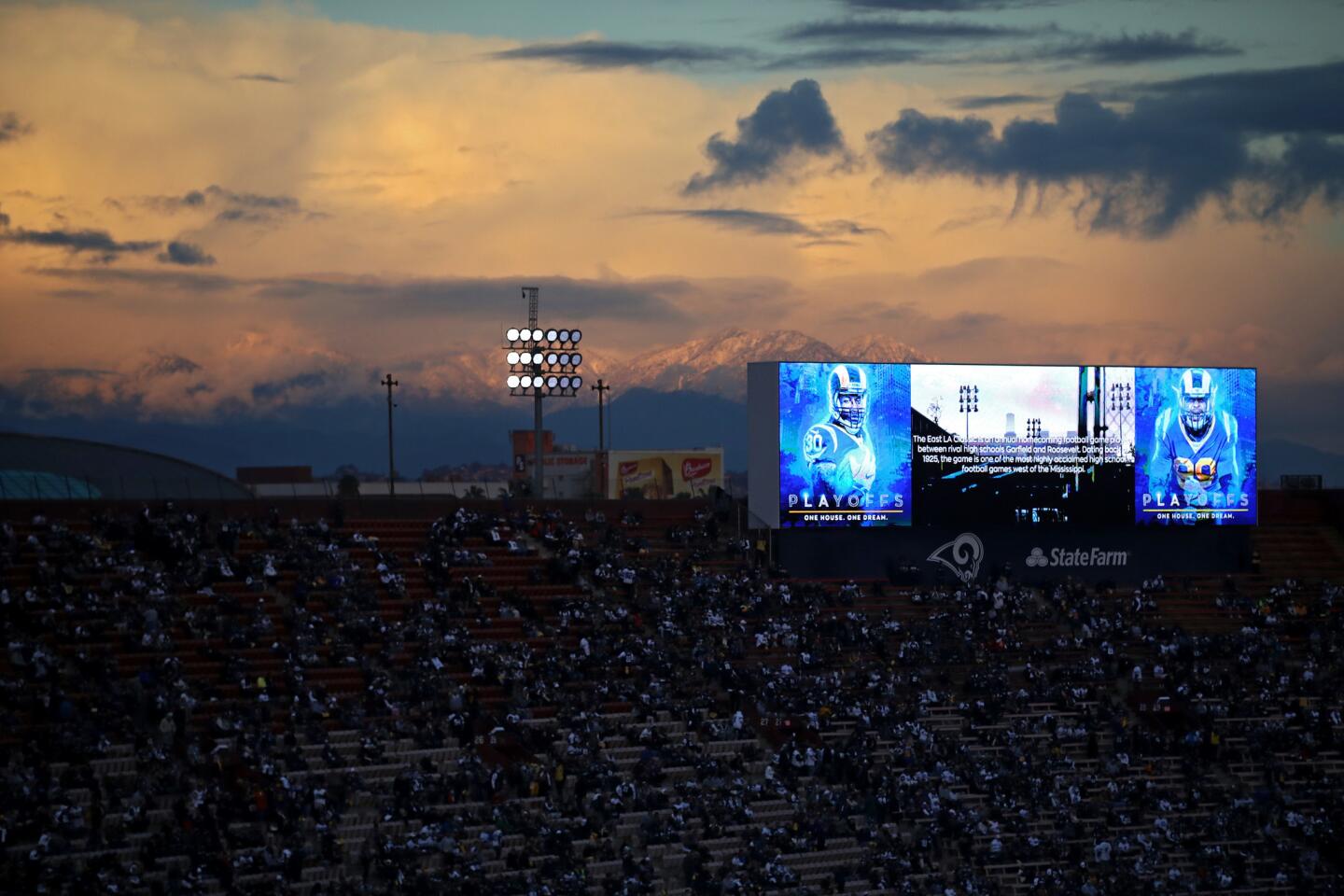 LOS ANGELES, CA - JANUARY 12: Mountains are seen from the stadium before the NFC Divisional Playoff game between the Los Angeles Rams and the Dallas Cowboys at Los Angeles Memorial Coliseum on January 12, 2019 in Los Angeles, California. (Photo by Sean M. Haffey/Getty Images) ** OUTS - ELSENT, FPG, CM - OUTS * NM, PH, VA if sourced by CT, LA or MoD **