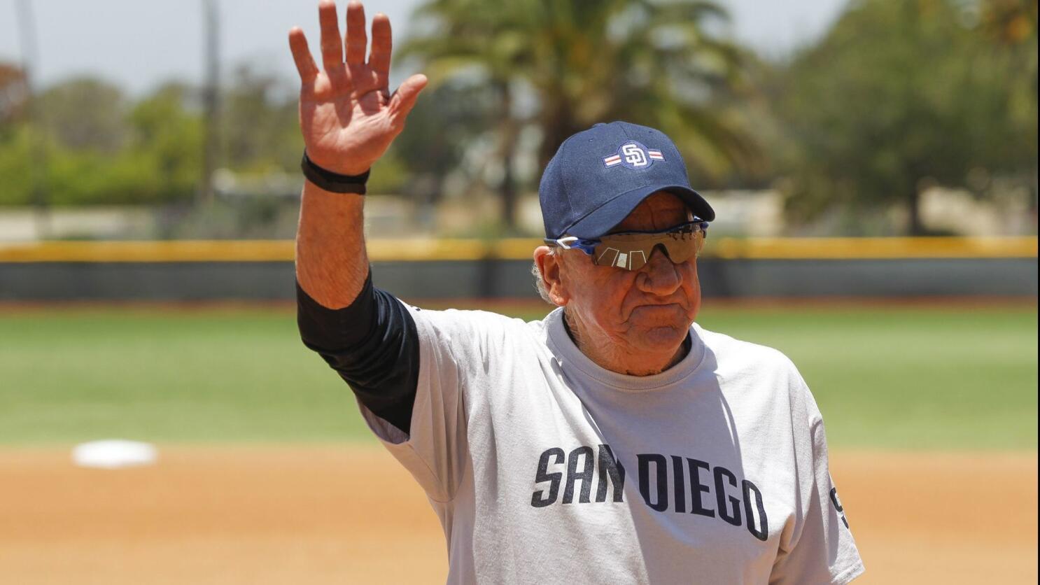Padres to hold fantasy camp - The San Diego Union-Tribune