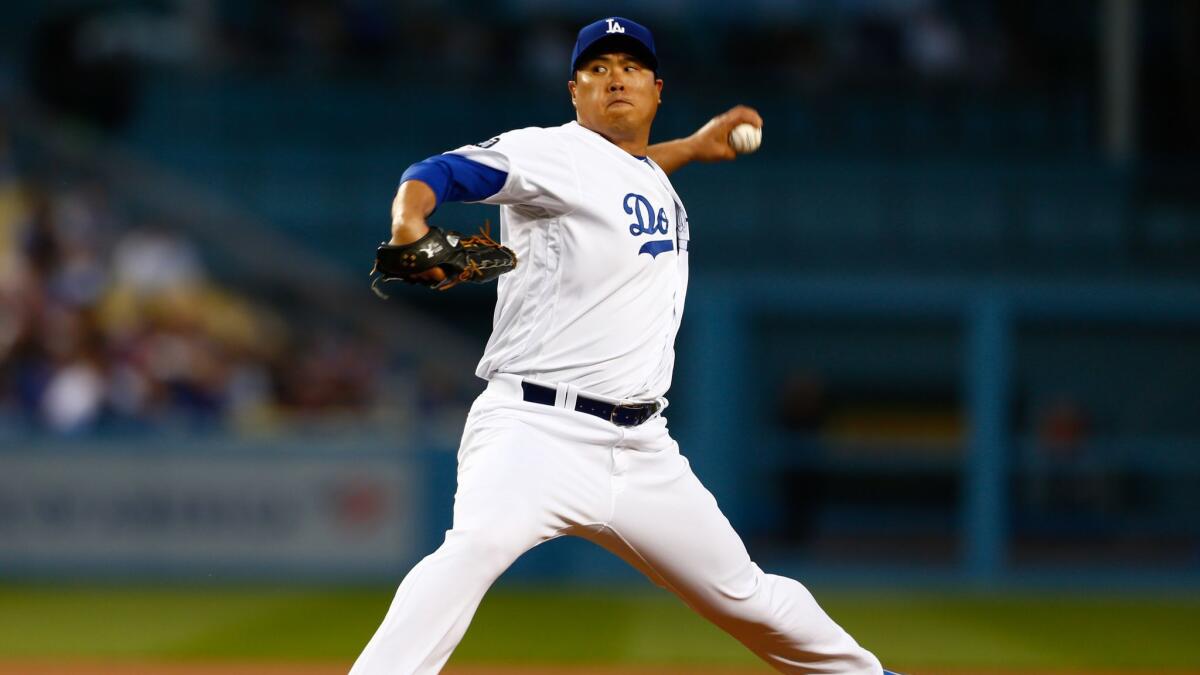 Dodgers starting pitcher Hyun-Jin Ryu (99) pitches against the San Francisco Giants on April 2, 2019.