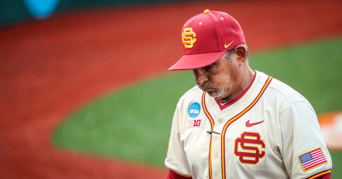 L’USC termine la saison régulière en s’inclinant face à Texas State lors du match d’ouverture régional de la NCAA.