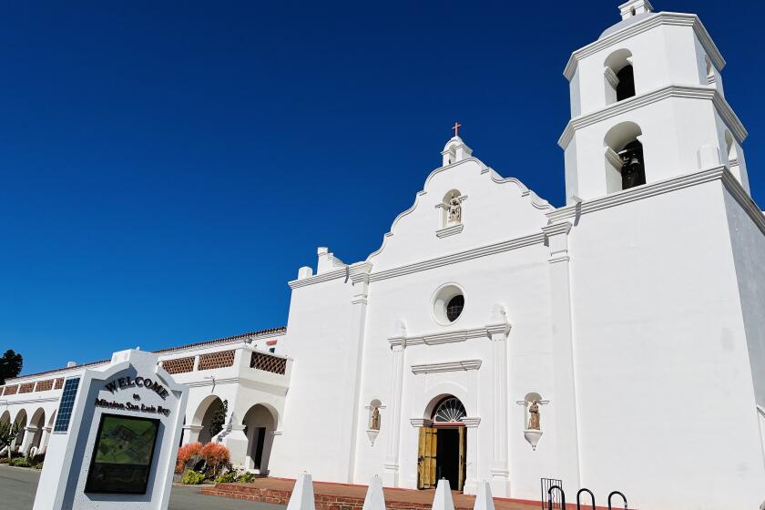 Mission San Luis Rey has public gardens, picnic areas, courtyards, a museum, church, a cemetery and various statues.