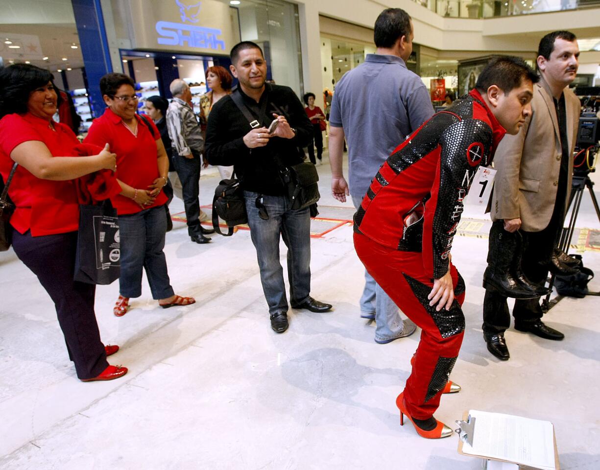 Photo Gallery: Go Red For Women Heels For Hearts at the Glendale Galleria