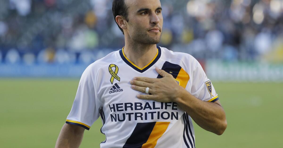 LA Galaxy To Unveil Statue Of US Soccer Legend Landon Donovan