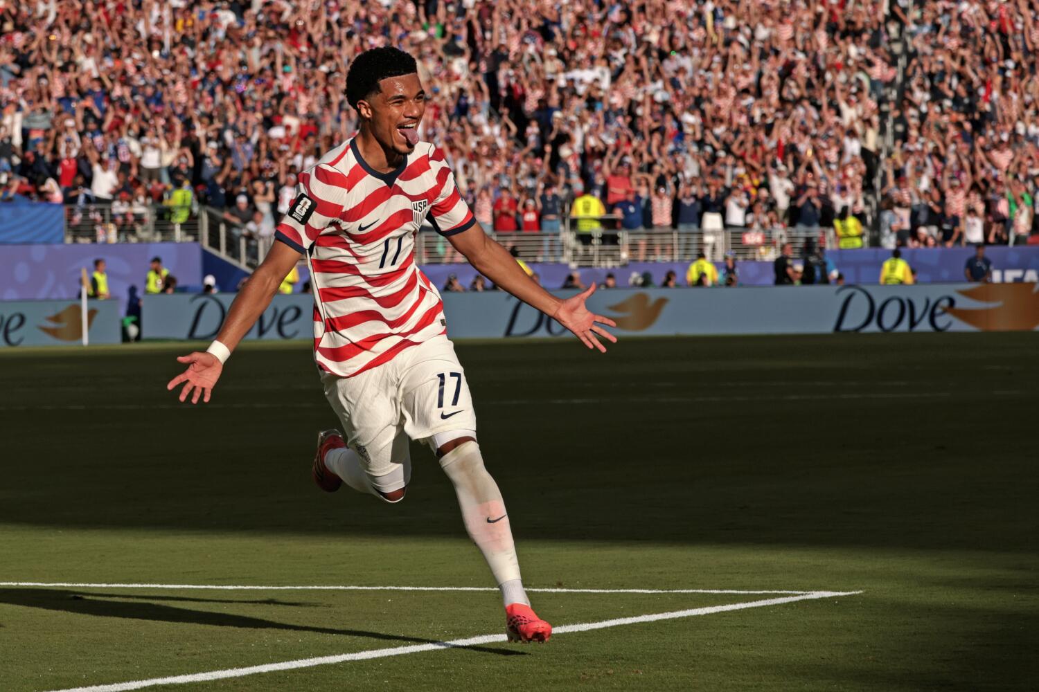 U.S. advances to round of 16 with thrilling win over Bosnia-Herzegovina