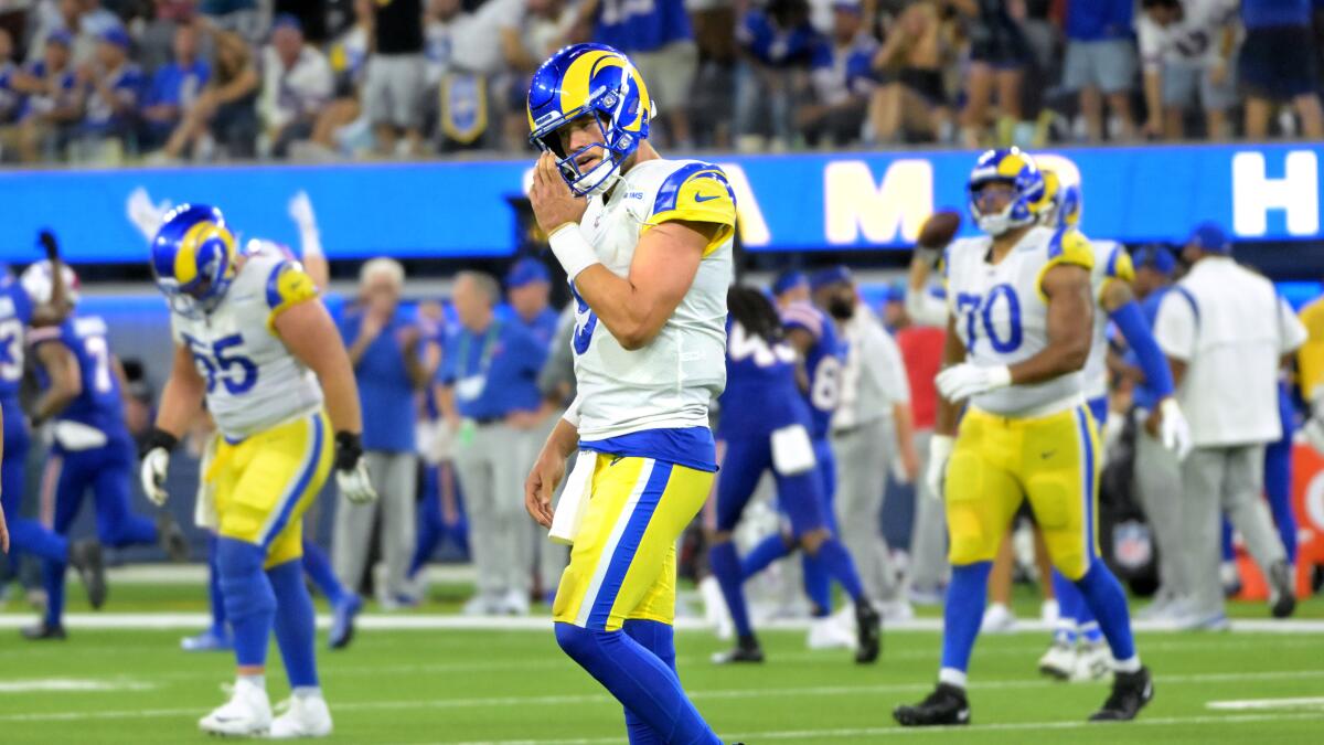 Matthew Stafford and Rams go flat on offense in loss to Bengals - Los  Angeles Times