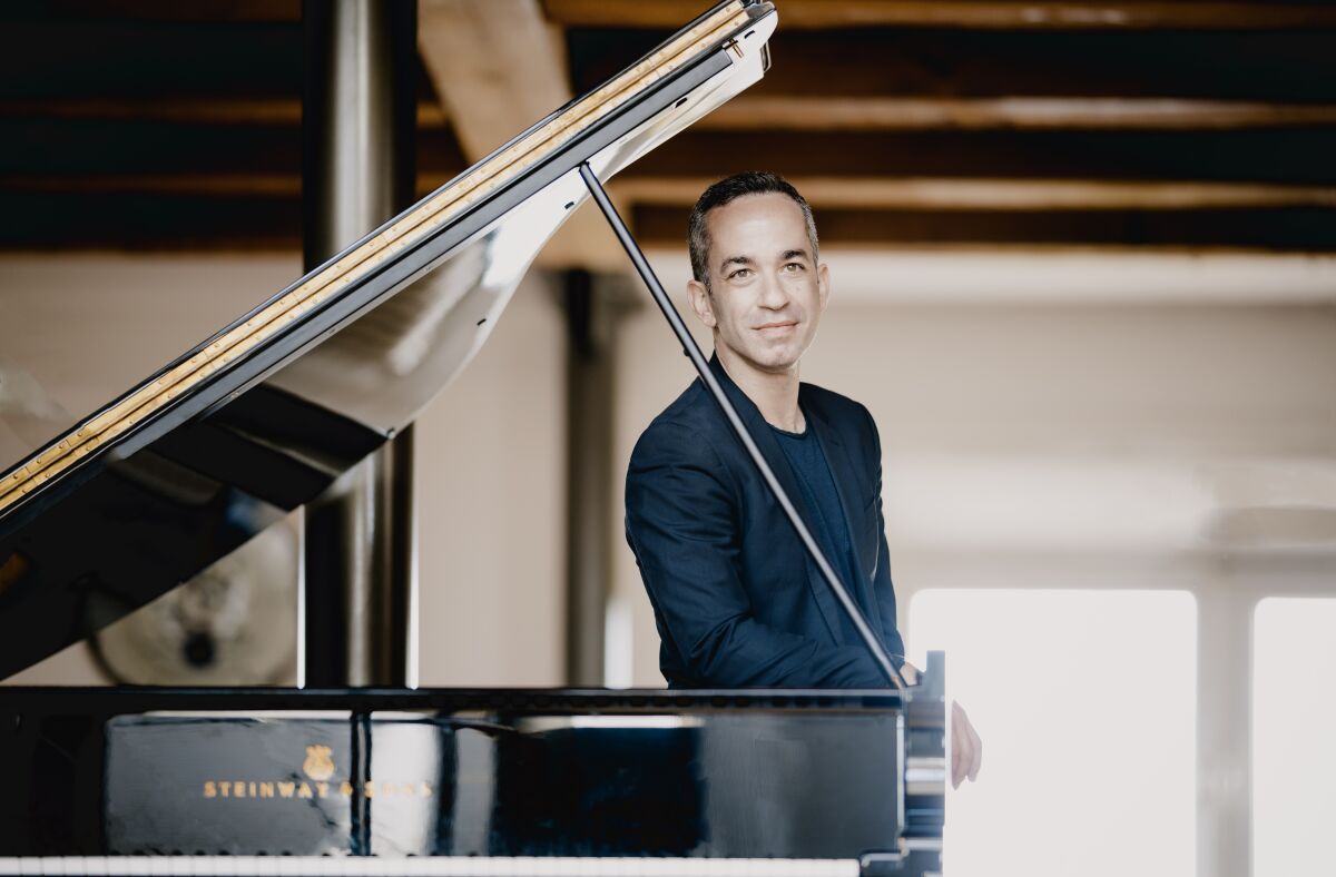 Classical pianist Inon Barnatan