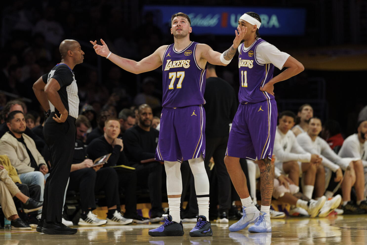 Image for Lakers fall to Spurs and are eliminated from NBA Cup contention