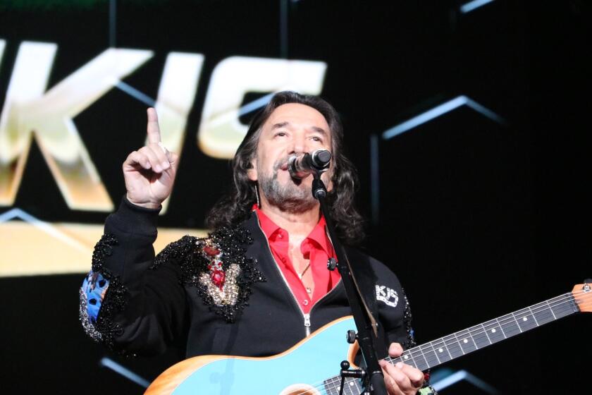 El primer concierto de Los Bukis los colocó en la página número uno en la historia del SoFi Stadium de Inglewood como la primera agrupación en vender las localidades a capacidad. Hoy la vara está muy alta para los demás grupos y cantantes.