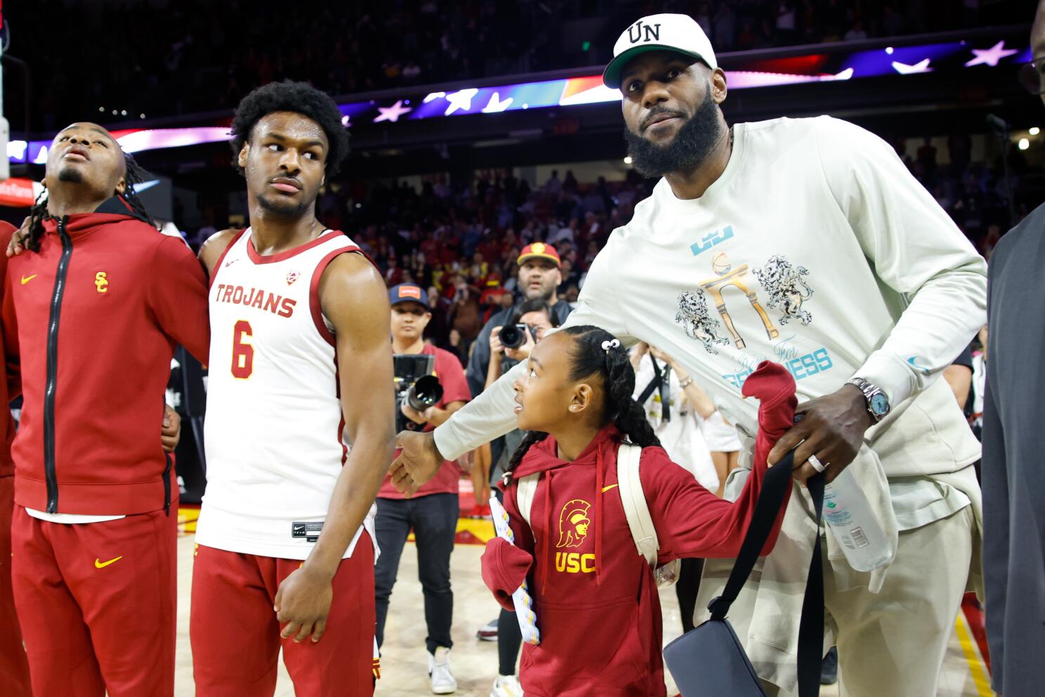 LeBron James to media over son Bronny's future: 'Let the kid be a kid' - Los Angeles Times