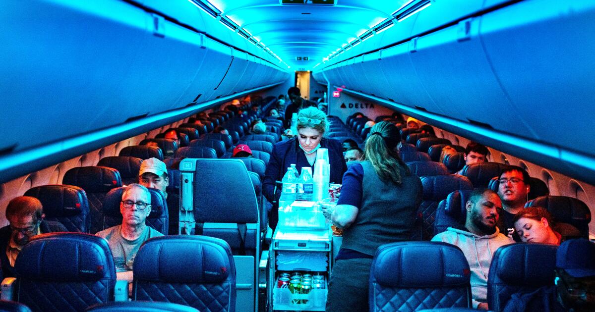 35 Things For Your Next Flight That'll Make You Feel Like You're