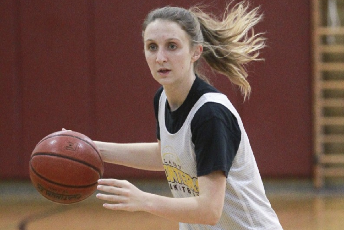 After moving from point guard to shooting guard, Point Loma’s Sadie Heckman averaged 21 points a game last season as a junior and 20.8 points this season.