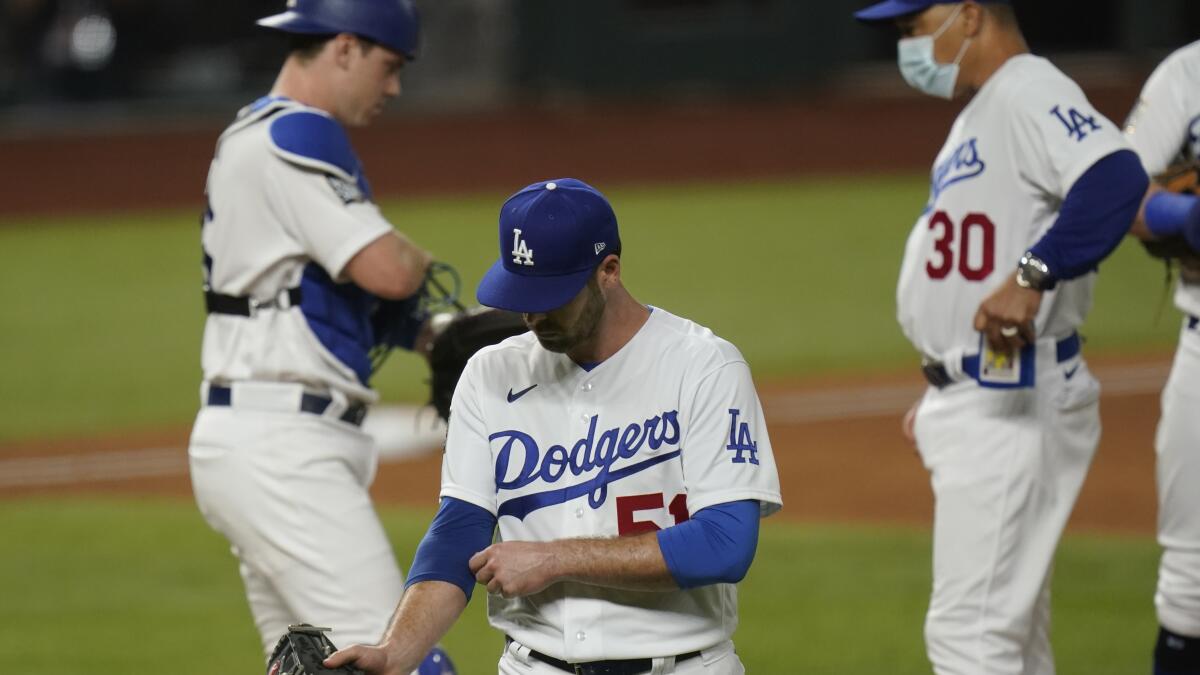 Despite six hits by Chase Utley, Dodgers fall to Orioles, 6-4, in