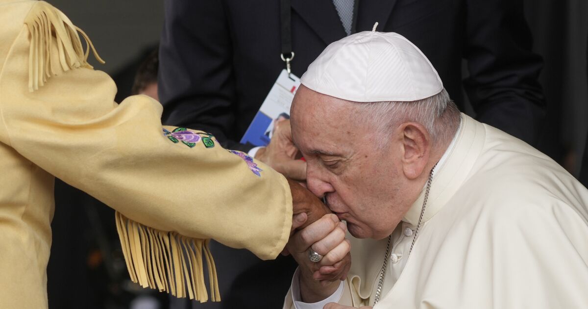 Letters To The Editor Pope Francis Please Denounce The Doctrine Of Discovery Los Angeles Times 