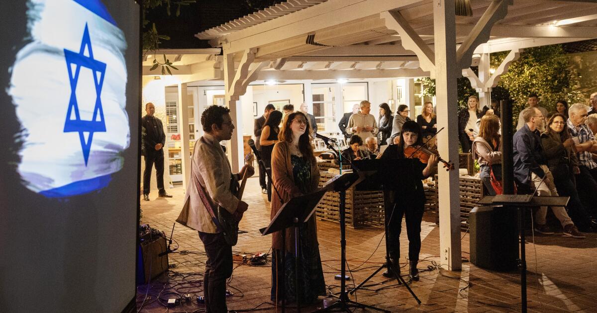 Hamas militants destroyed the kibbutz; these SoCal residents mourn and help rebuild Hamas militants destroyed the kibbutz; these SoCal residents mourn and help rebuild