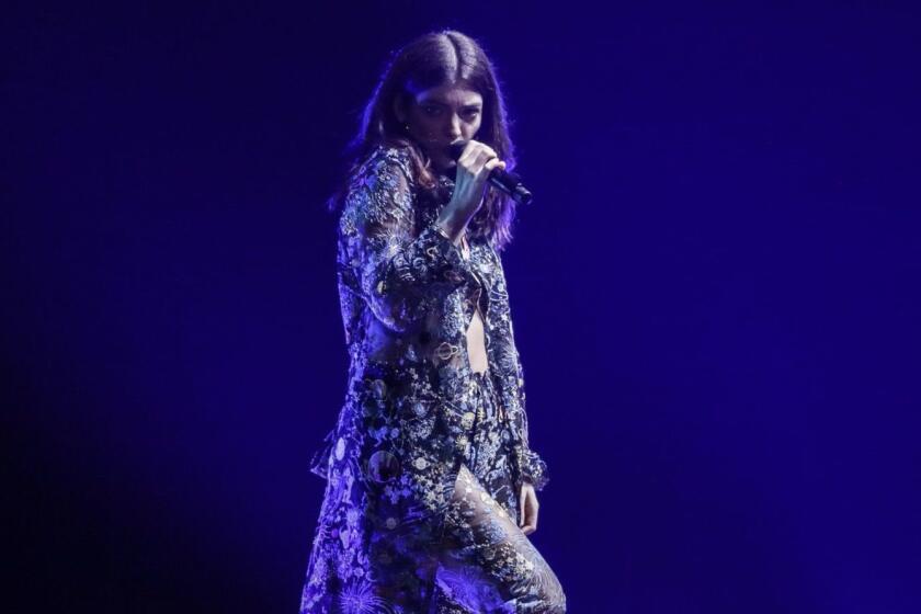 LOS ANGELES, CA, WEDNESDAY, MARCH 14, 2018 -- Lorde performs at Staples Center. (Robert Gauthier/Los Angeles Times)