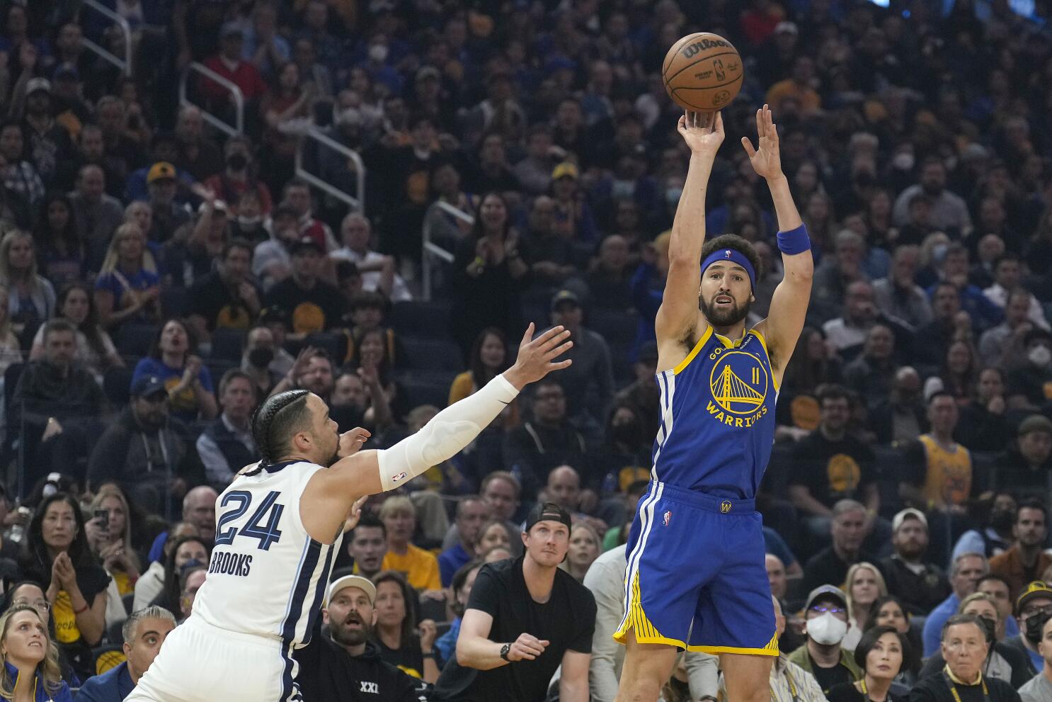 Legend of 'Game 6 Klay' Grows as Warriors Advance to Western