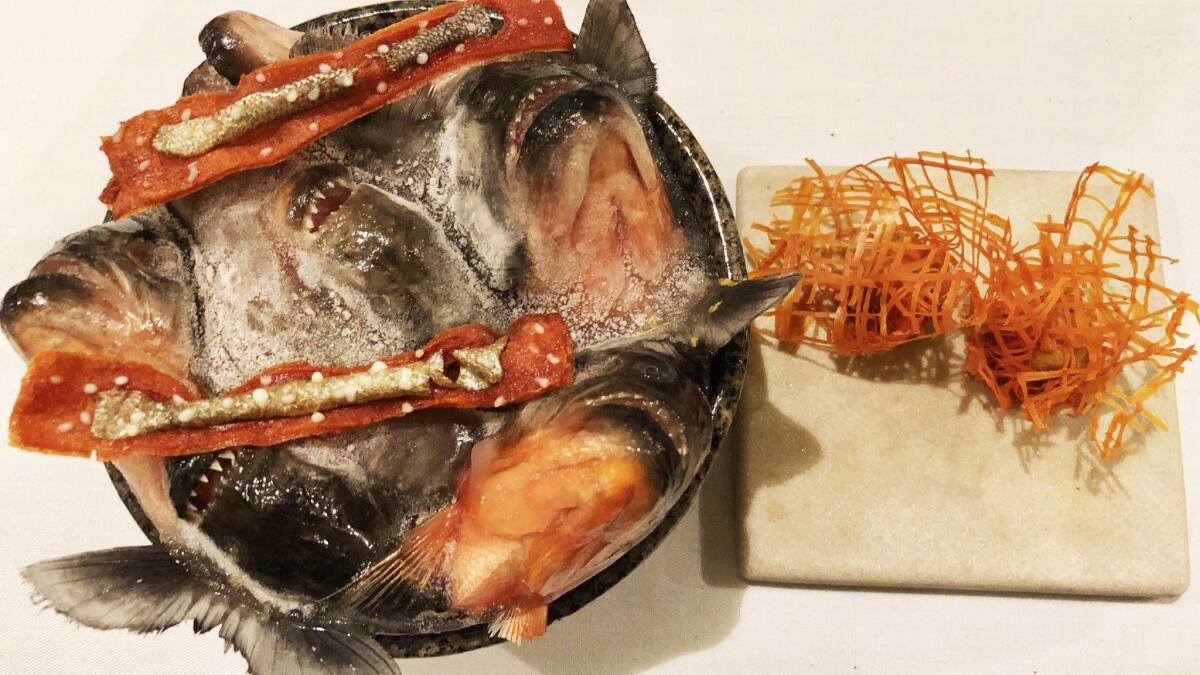 Un plato de pirañas en el restaurante Central, en Lima, Perú. (Andrea Chang / Los Angeles Times)