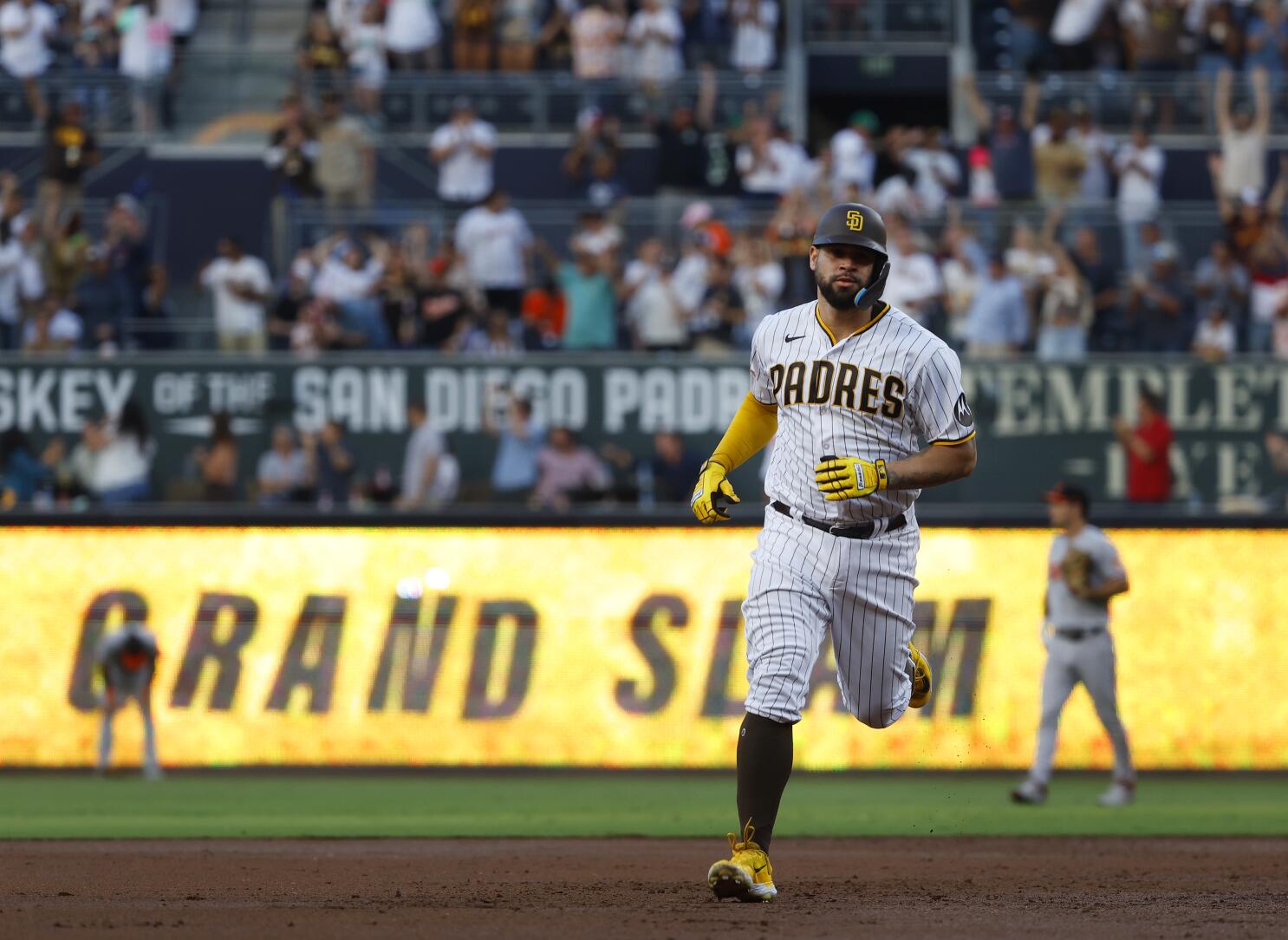 Column: World Series champ Xander Bogaerts looks the part in first Padres  series - The San Diego Union-Tribune