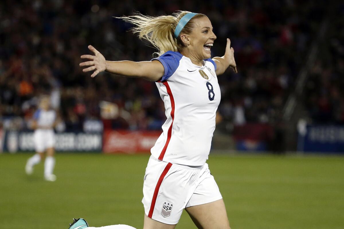 Julie Ertz named US Soccer women's player of the year - The San Diego  Union-Tribune