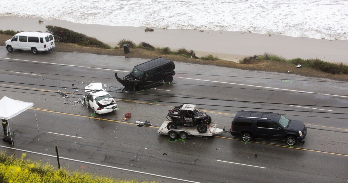 Caitlyn Jenner Won T Be Charged In Deadly Pch Crash Los Angeles Times