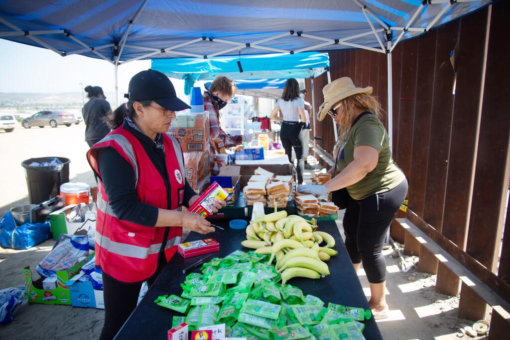 Border Patrol leaves migrants stranded in San Diego as shelters reach ...