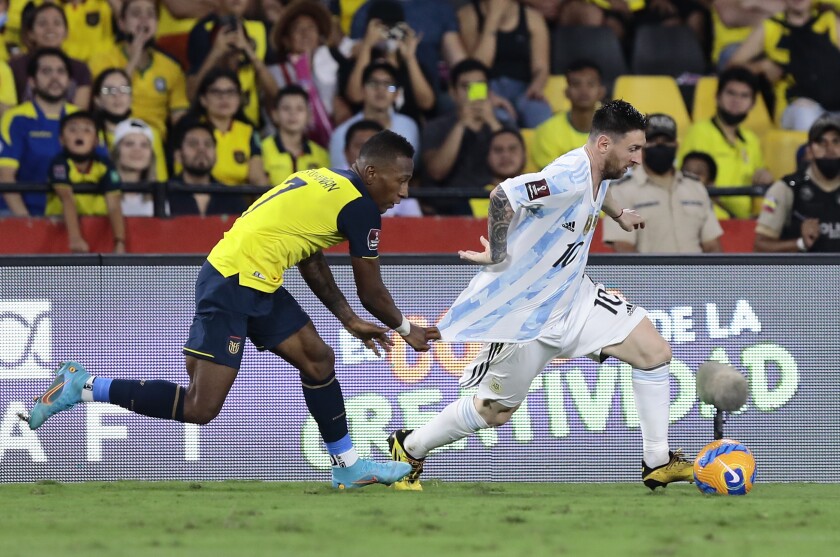 Ecuador empata 1-1 con Argentina al cierre de eliminatorias - Los Angeles Times