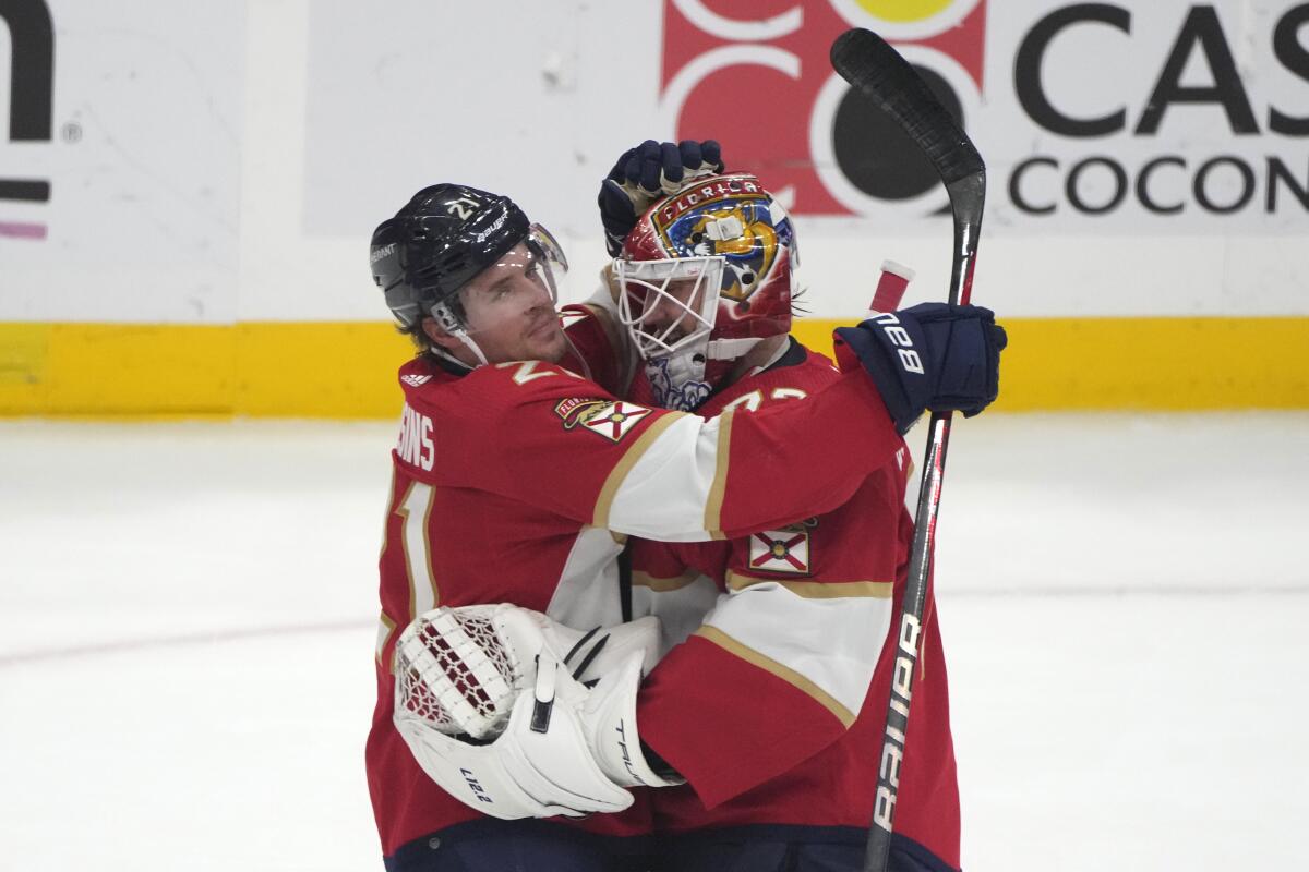 Washington Capitals Reverse Retro easily becomes top-selling jersey in  December