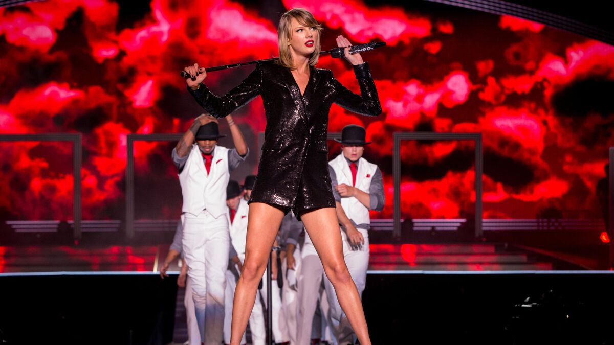 At concerts, Taylor Swift is chatty and confessional between songs, working in narratives that allow concertgoers a view inside her creative process of songwriting.