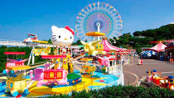 Nothing Can Prepare You For Tokyo's Hello Kitty Theme Park 