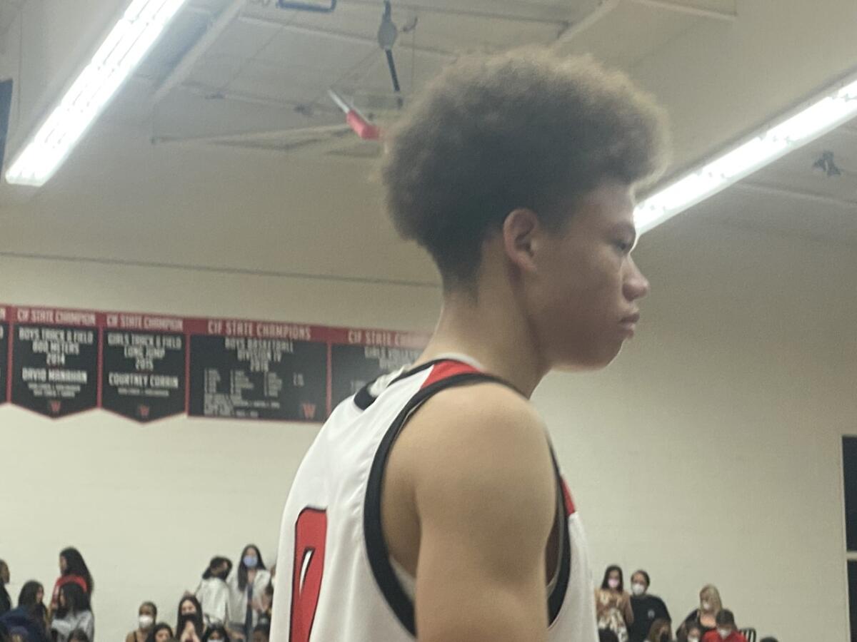 Trent Perry of Harvard-Westlake made a key shot to help defeat Santa Maria St. Joseph.