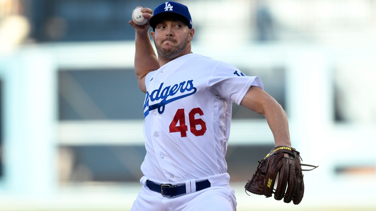 Corey Knebel, not Julio Urías to start Giants-Dodgers Game 5