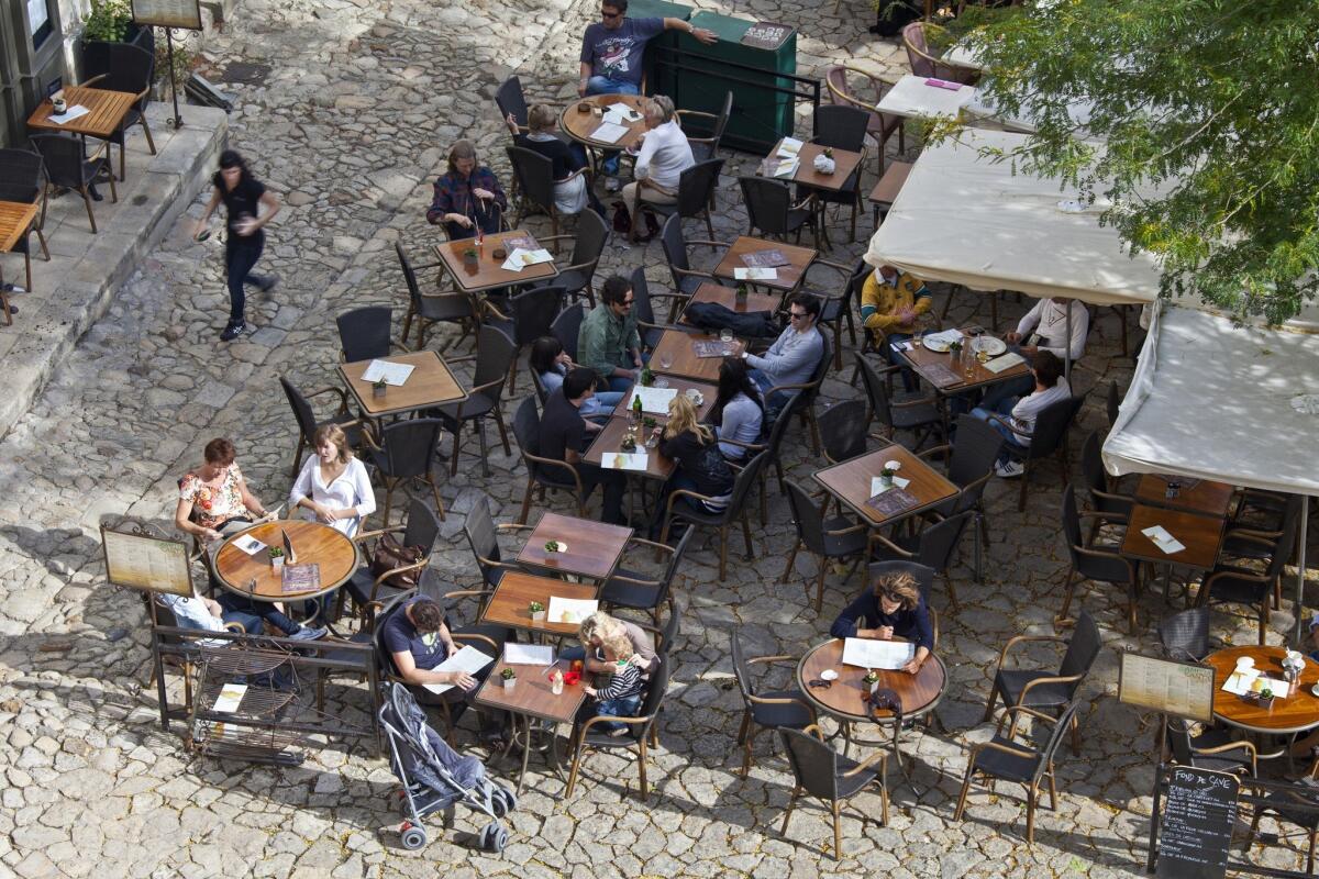 Diners at Pavement Cafe in Saint-Emilion.