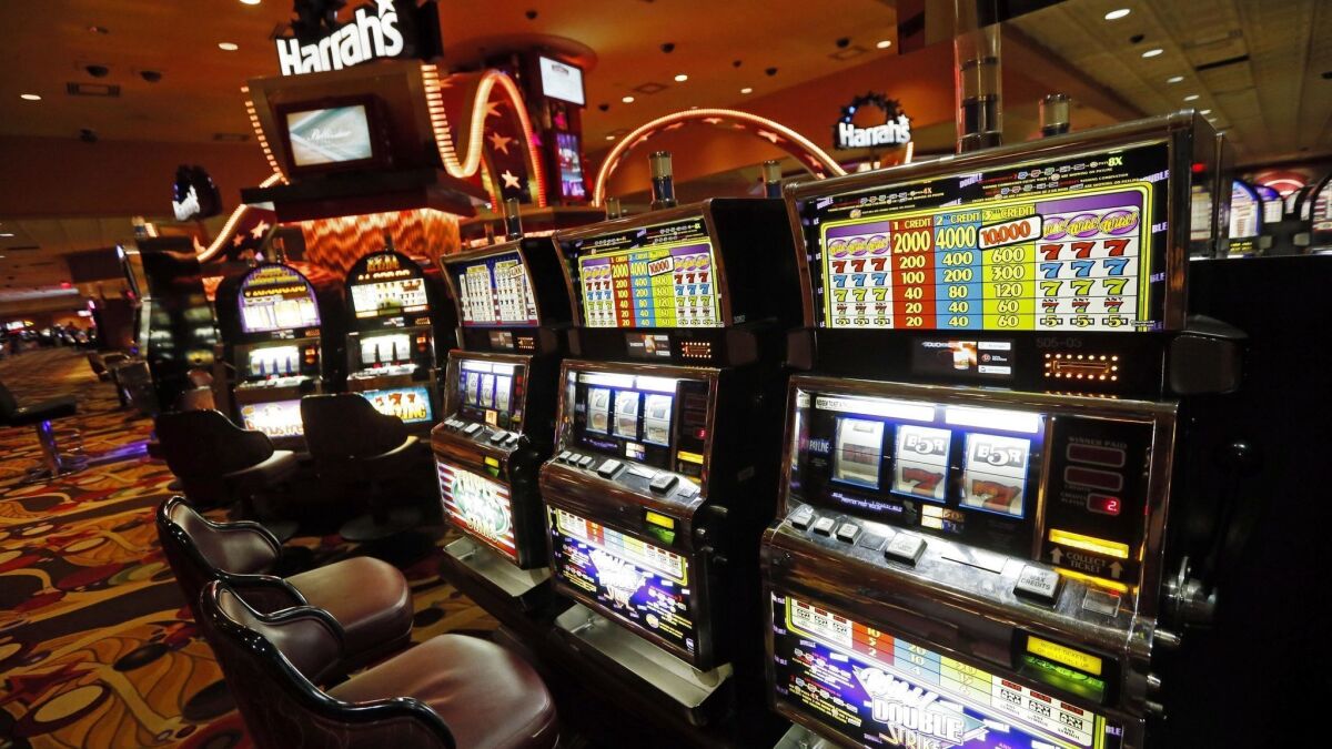 Shortly before it was closed down, the Harrah's Tunica casino was already virtually empty.