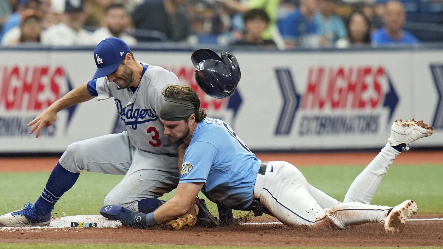 Los Angeles Dodgers: What to do if Max Muncy does regress