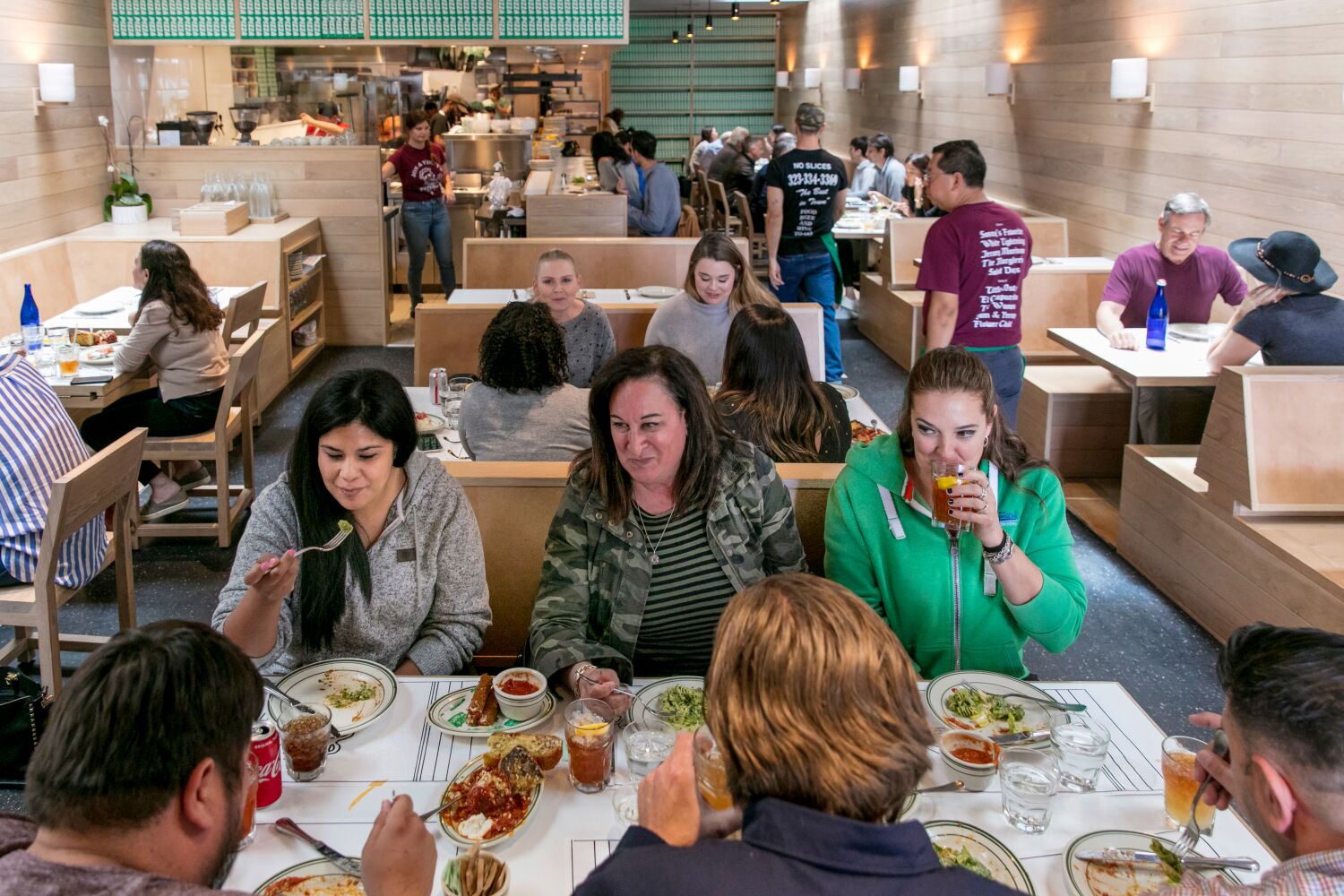 Reddit list tracks L.A. restaurants charging 'service fees' 1