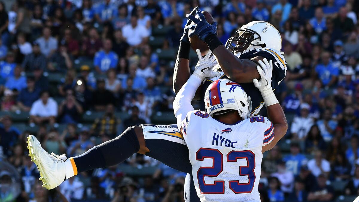 Chargers tight end Antonio Gates will be one of two legendary tight ends features in the Thanksgiving Day afternoon game in Dallas.