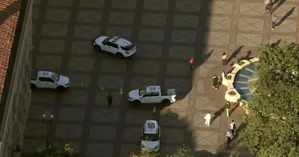 USC pupil union constructing evacuated following false bomb menace USC pupil union constructing evacuated following false bomb menace