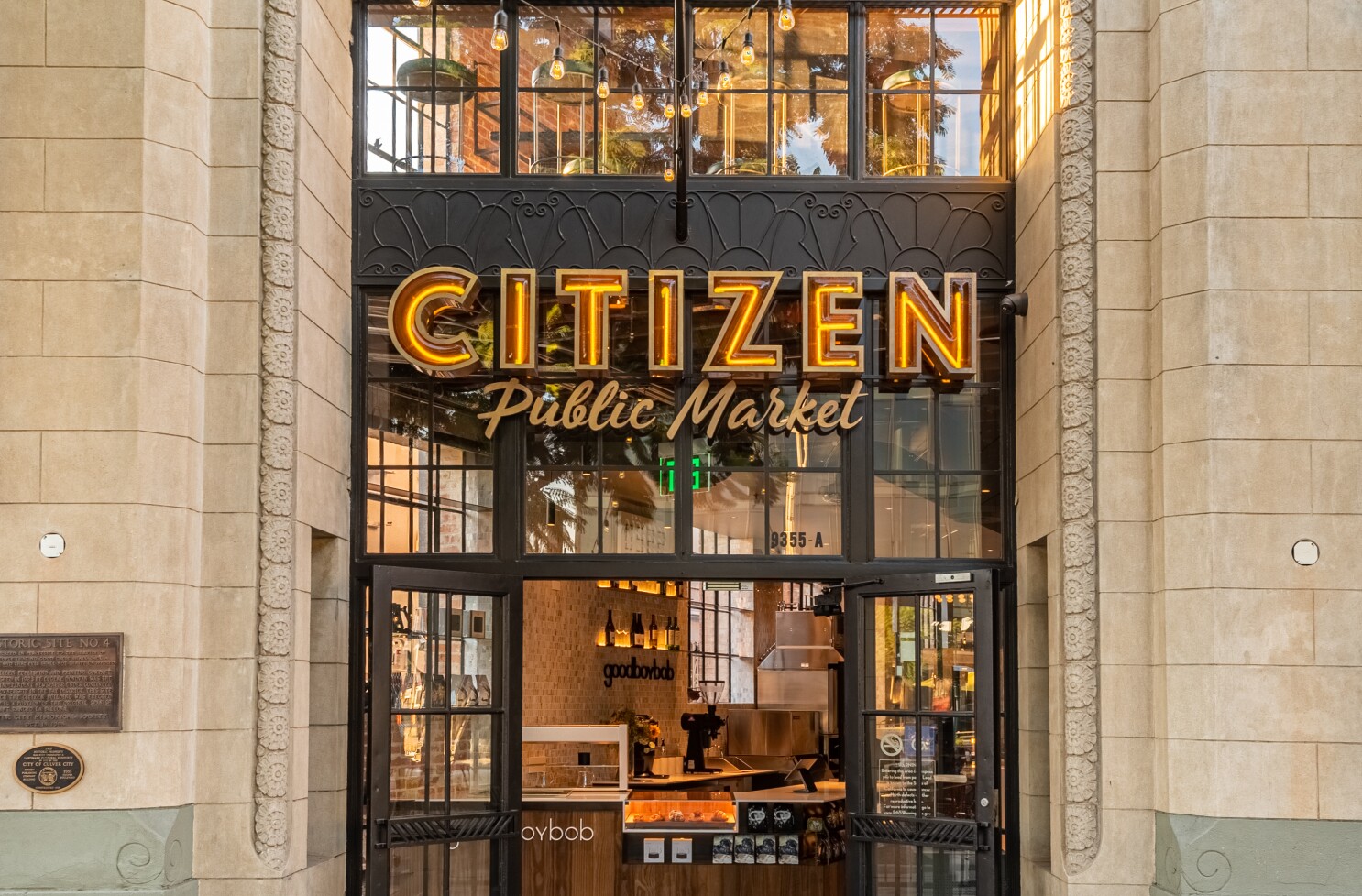 Citizen Public Market Opens In Culver City L A Announces New Covid 19 Dining Restrictions Los Angeles Times
